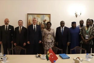 Afrika ile ticaret diplomasisi: Bakan Bolat Kamerun, Gana, Nijerya ve Somali heyetleriyle görüştü