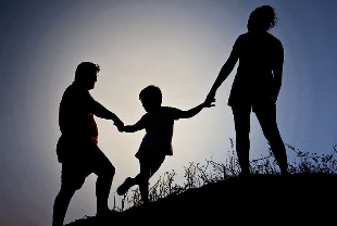 Aile ve nüfus politikalarında yeni dönem: On yıllık vizyon belgesi Resmi Gazete'de yayımlandı