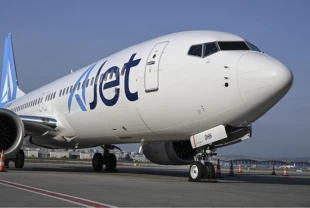 AJet'in yeni uçağı Boeing 737-8 MAX İstanbul'a geldi