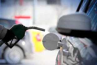 Akaryakıta dördüncü indirim: Benzin fiyatları ne kadar oldu?