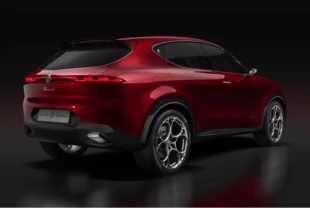 Alfa Romeo sınırlı sayıda üretilecek iki yeni modelini tanıttı!