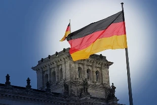 Alman hükümetinden rapor: Ekonomi gergin bir durumda