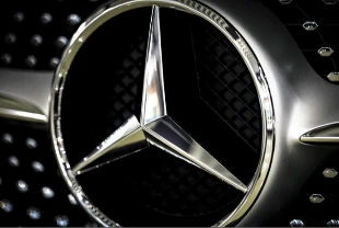 Alman otomobil üreticisi Mercedes araçlarını geri çağırıyor! Nedeni belli oldu