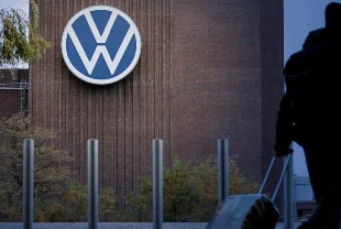 Alman otomotiv devinden yeni karar: Askeri üretim yapacak