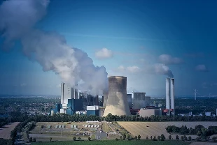 Almanya'da sanayi üretimi beklentiden fazla arttı