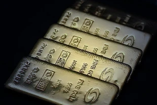 Altın fiyatlarında sınırlı toparlanma: Gözler Fed tutanaklarında olacak