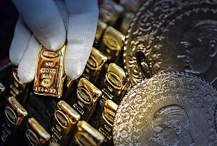 Altın için yükseliş balon mu? Uzman isim yanıtladı: Parasal dönüşümün habercisi