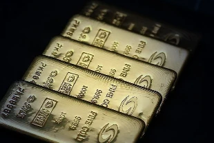 Altın ve gümüşte sert yükseliş: ABD enflasyon verisi faiz indirimi umutlarını artırdı