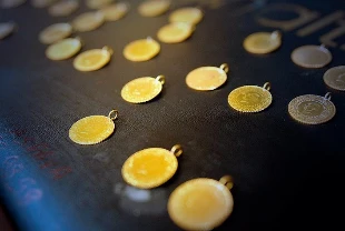 Altın yeni bir eşiği aştı: Jeopolitik gerilimler fiyatları destekliyor