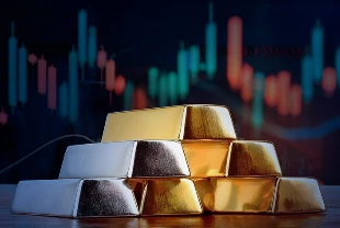 Altında dalgalı seyir: Zayıflayan dolar fiyatları destekledi