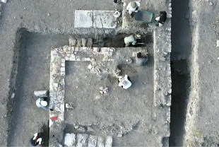 Ani'deki kazılarda Selçuklu dönemine ait kümbet kalıntısı bulundu