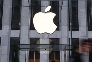 Apple 4 trilyon doları aştı: Yeni iPhone talebi rekor piyasa değerini tetikledi