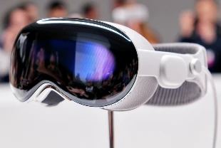 Apple’dan iki yeni vision gözlük hamlesi
