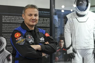 Astronot Alper Gezeravcı, İstanbul’da çocuklarla buluşacak