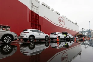 Avrupa'da elektrikli araç savaşlarında Çin imzası: BYD, Tesla'yı solladı