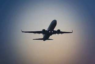 Avrupa'da jet yakıtı alarmı: Havalimanlarının rezervleri tükeniyor