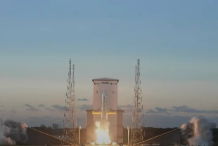 Avrupa'dan yeni radar uydusu: Sentinel-1D yörüngeye fırlatıldı