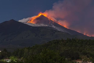 Avrupa'nın en aktifi: Etna yanardağı nerede, son patlaması ne zamandı?