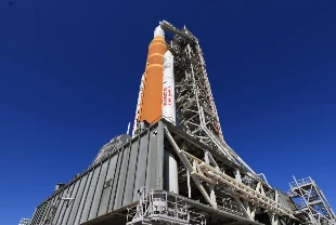 Ay görevinde helyum engeli:  NASA Artemis 2 fırlatmasını Nisan’a erteledi