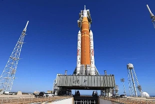 Ay’a dönüş planı aksadı: Artemis II’de helyum sorunu