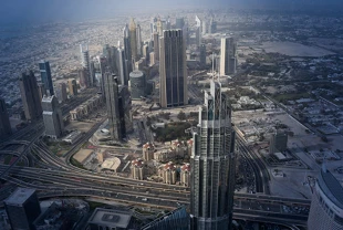 BAE'den İranlılara yasak: Giriş ve transit geçişler durduruldu