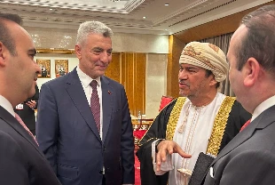 Bakan Bolat, Ummanlı mevkidaşı ile görüştü: Ortak projeler yolda