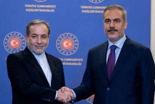 Bakan Fidan, İranlı mevkidaşı ile görüştü