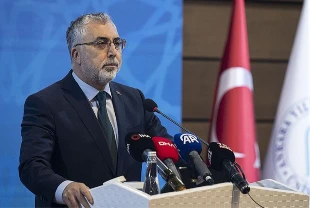 Bakan Işıkhan’dan Bakü’de birlik mesajı: Türk iş insanlarına tam destek