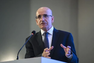 Bakan Şimşek'ten cari açık yorumu: Geçici olacağını değerlendiriyoruz