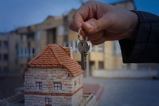 Bakanlık yönetmelik taslağını görüşe açtı: Konut satışlarında elden ödeme devri sona eriyor