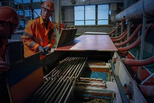 Bakırda küresel arz sıkıntısı devam ediyor: Fiyatlar zirveye yakın