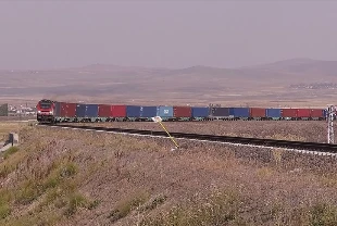 Bakü-Tiflis-Kars Demiryolu hattıyla 7 ayda 250 bin ton yük taşındı