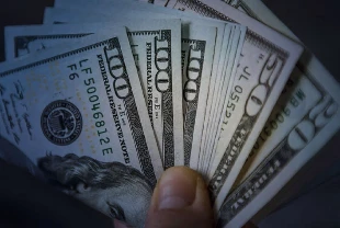 Bankacılık devinden analiz: Küresel dolar talebi güçleniyor