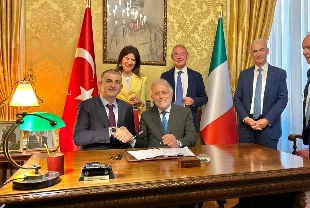Baykar, İtalyan havacılık devi Piaggio Aerospace'i bünyesine kattı