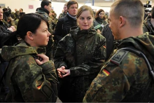 Belçika’da gönüllü askerliğe yoğun ilgi: 3 binden fazla genç başvurdu
