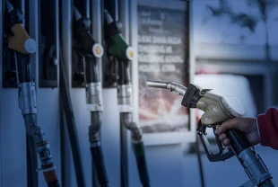 BENZİN İNDİRİM| Benzine indirim mi geliyor? Tutarı ne kadar?