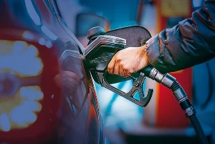 BENZİN, MAZOT FİYATI SON DAKİKA: Motorine indirim geliyor! Benzine indirim var mı?