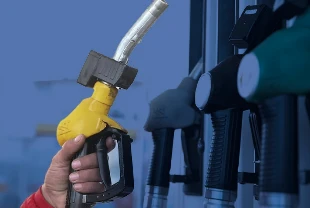 Benzine zam ve motorine zam pompaya yansıdı: Motorin 80 liraya dayandı! Akaryakıt fiyatları ne kadar oldu?