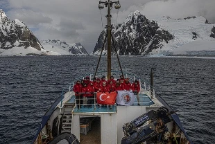 Beyaz Kıta’da Türk imzası: 10. Ulusal Antarktika Bilim Seferi başladı