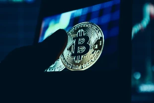 BİTCOİN SON DURUM: 121 bin doları aşarak tüm zamanların rekorunu kırdı!