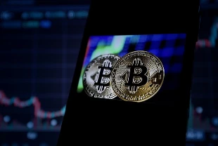 Bitcoin yeniden yükselişte: Jeopolitik gerilim ortasında 70 bin doların üzerinde dengelendi