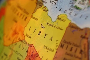 BM Libya'nın petrol ihracatına karşı denetim yetkisini uzattı
