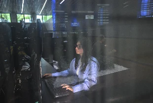 Borsa günün ilk yarısında yüzde 1,19 değer kaybetti