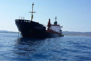 Çanakkale Boğazı'nda kargo gemisi arızalanmıştı! Güvenli bölgeye demirletildi