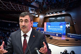 Cevdet Yılmaz’tan finansal piyasalara güven mesajı: Maliyetlerin düştüğü bir döneme giriyoruz