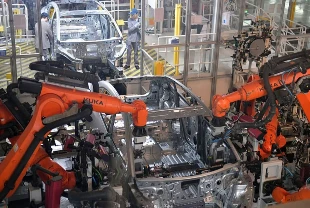 Çin robotik üretimde lider: 2 milyonun üzerinde makine