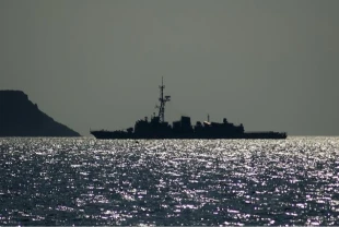 Çin Sahil Güvenliği 17 Filipinli balıkçıyı kurtardı!