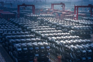 Çin’de otomobil satışları şubatta sert düştü