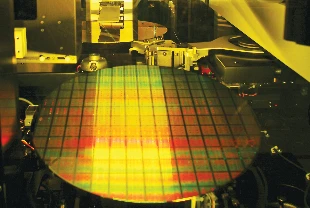 Çin’in çip atağında yeni aşama: 7nm litografiyi test ediyor
