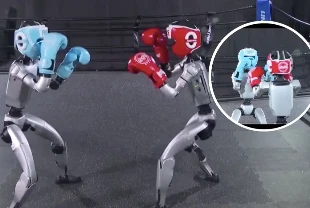 Çin’in insansı robotları Hangzhou’da ringe çıktı